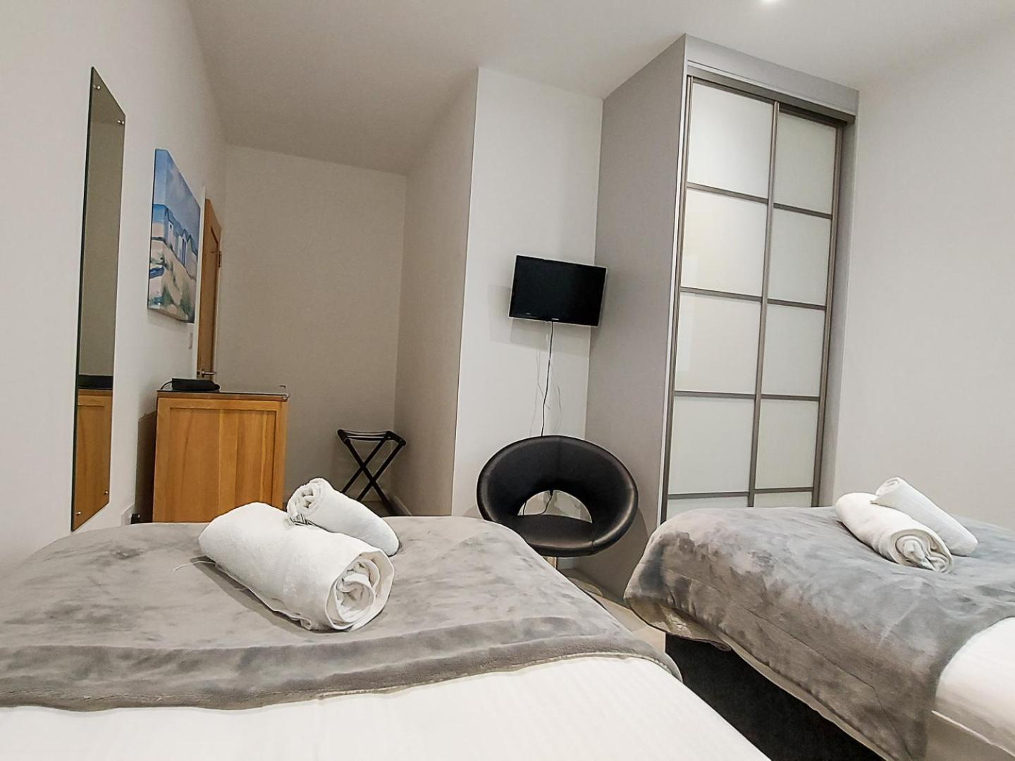 Meadow View Apartments New Quay Eksteriør bilde